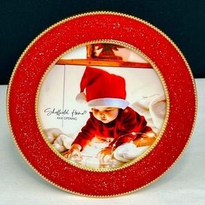 Sheffield Home - ‘Red Sparkle Round’ picture frame. 4” x 4”. NWT.
